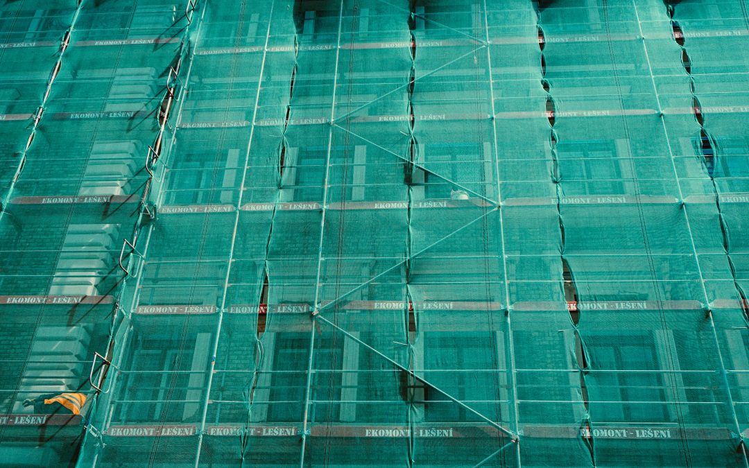 can you paint glass panels